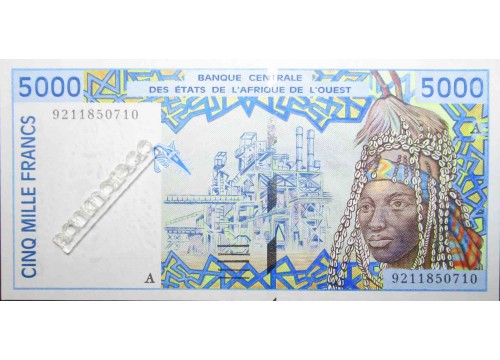 Банкнота Кот-д Ивуар 5000 (пять тысяч) франков 1992 год. Pick 113Aa. UNC