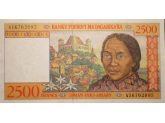 Банкнота Мадагаскар 2500 (две тысячи пятьсот) франков 1998 год. Pick 81. UNC