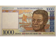 Банкнота Мадагаскар 1000 (одна тысяча) франков 1994 год. Pick 76a. UNC